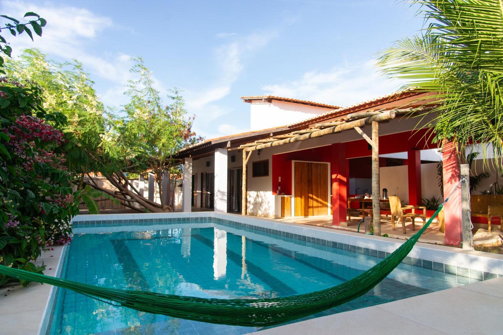 Casa Claudia Hotel Fortim Exterior photo