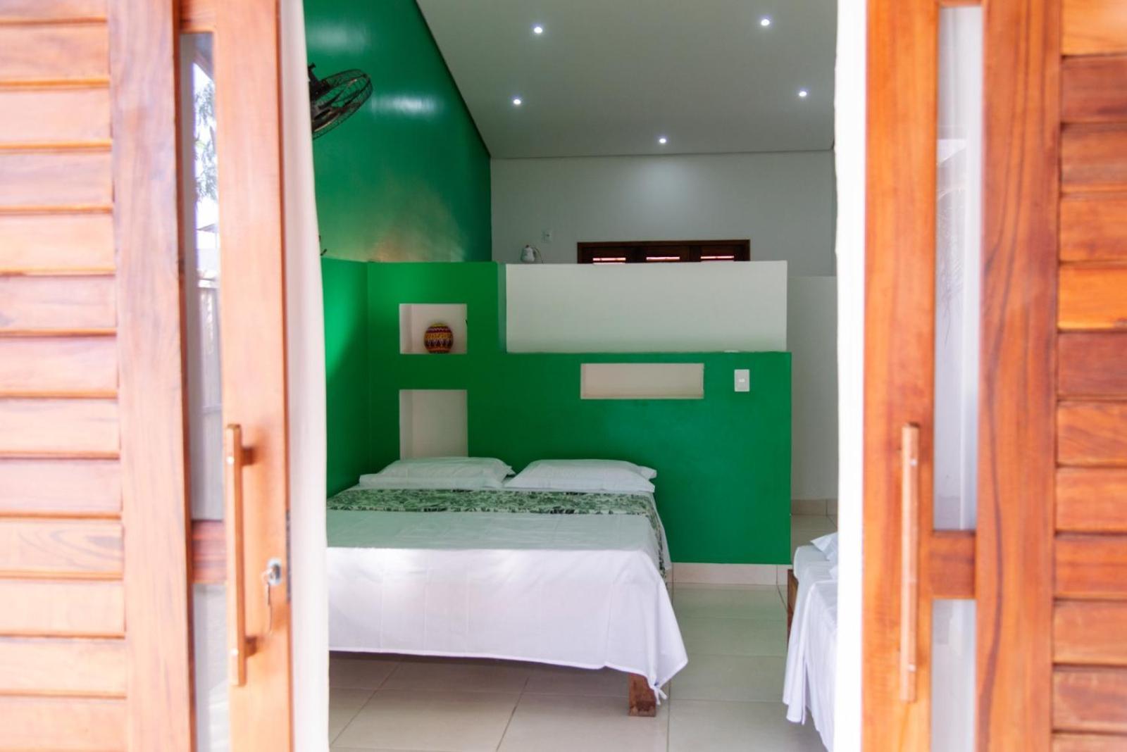 Casa Claudia Hotel Fortim Exterior photo